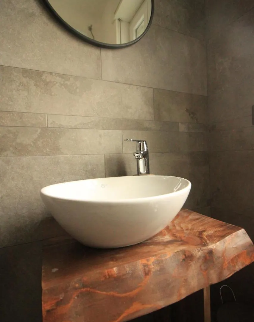 Il Rifugio Degli Artisti Bed & Breakfast Varese