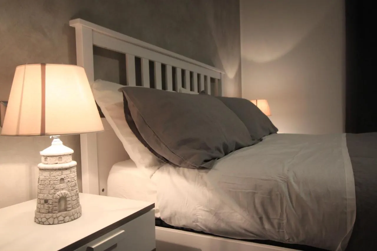 Bed & Breakfast Bed and Breakfast Il Rifugio degli Artisti Varese Italia