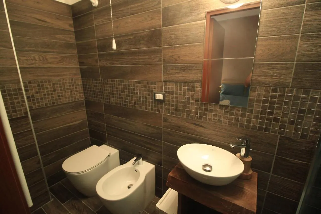 Bed & Breakfast Bed and Breakfast Il Rifugio degli Artisti Varese Italia